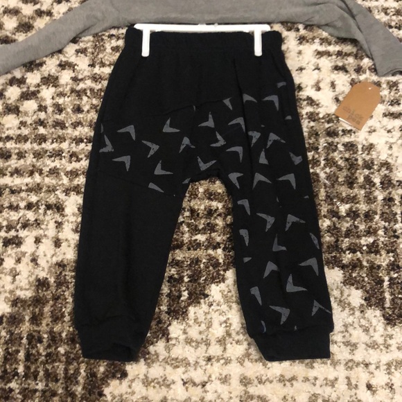 Chick Pea PJs set - Picture 2 of 2